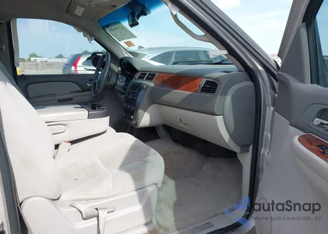 2008 GMC Yukon Xl 1500 Sle z USA, uszkodzony, nr VIN 1GKFC16088R172903